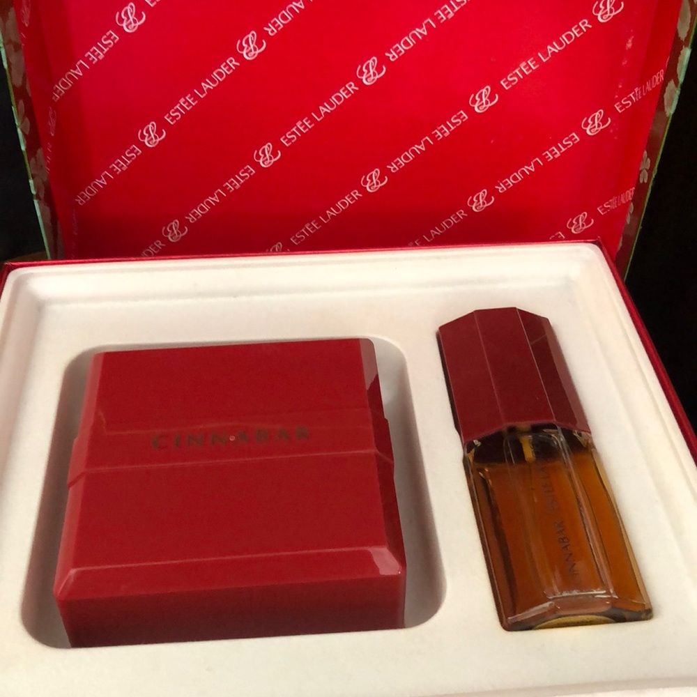 Vintage Cinnabar by Estee Lauder Brand new 2 pc exotic gift set.